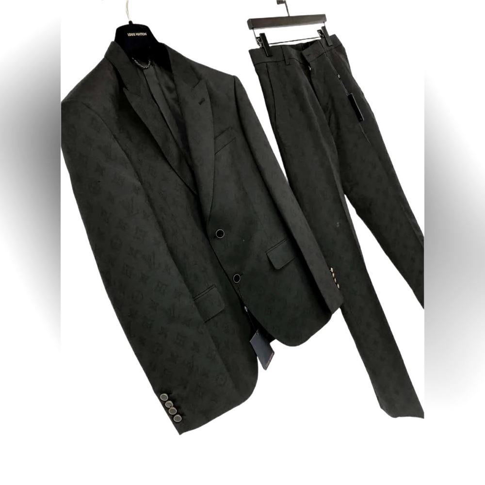 LV CUT AWAY MONOGRAM GALAXY JACKET